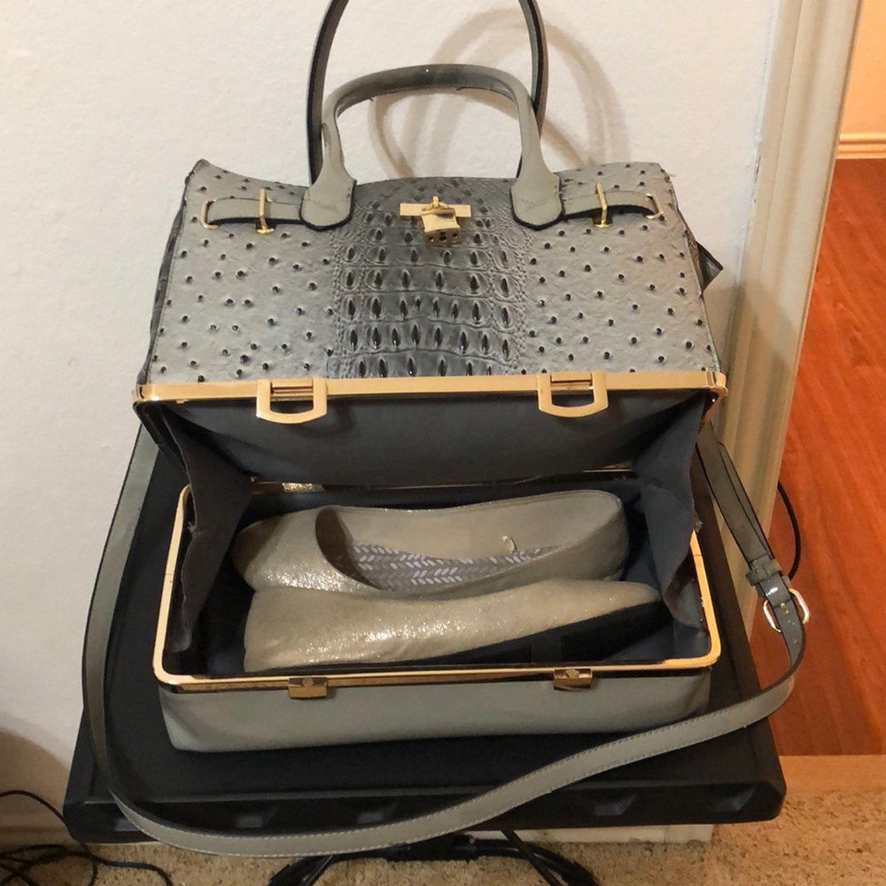 Faux Ostrich & Patent Trunk Bag w/Shoe Compartment